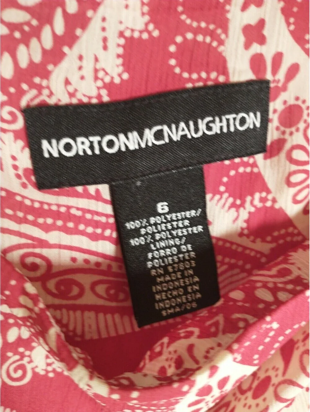 norton mcnaughton skirt Size 6, Red Paisley